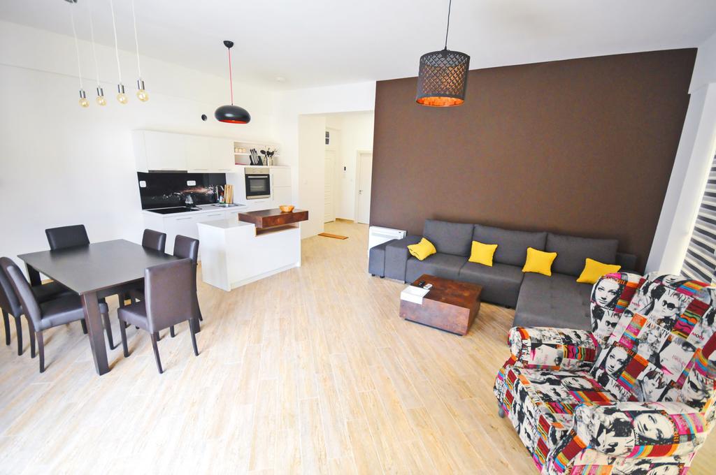 Sea Breeze Lux Apartments Budva Extérieur photo