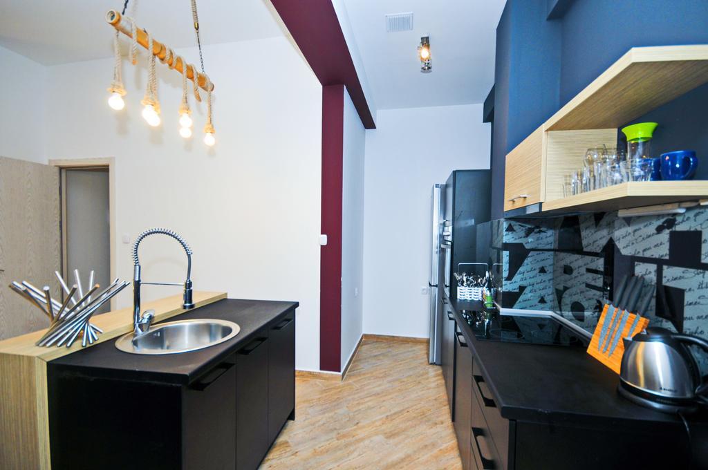 Sea Breeze Lux Apartments Budva Extérieur photo