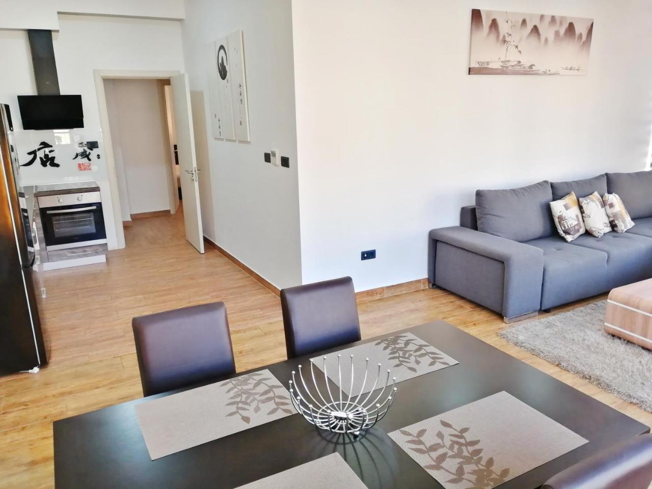 Sea Breeze Lux Apartments Budva Extérieur photo