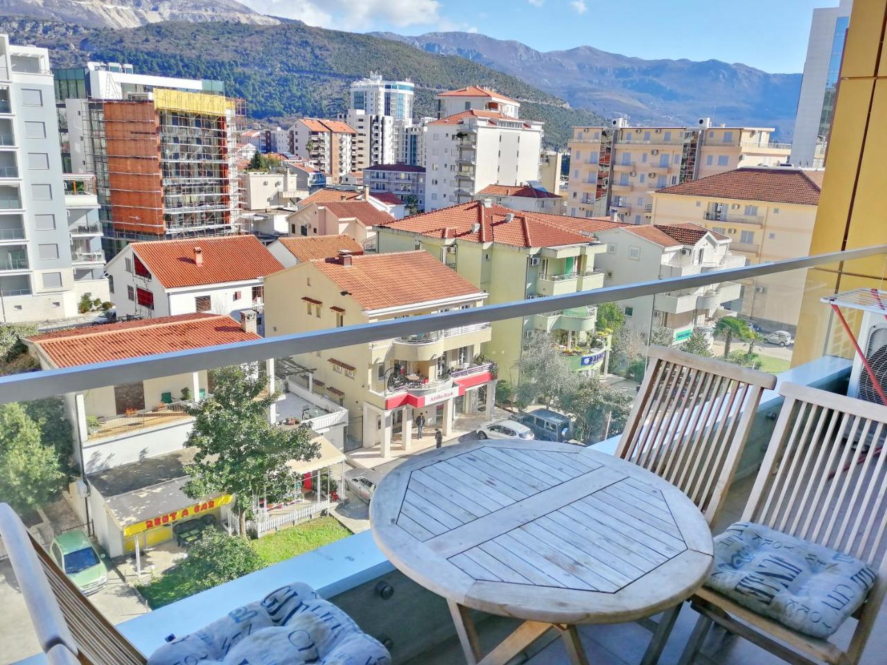 Sea Breeze Lux Apartments Budva Extérieur photo