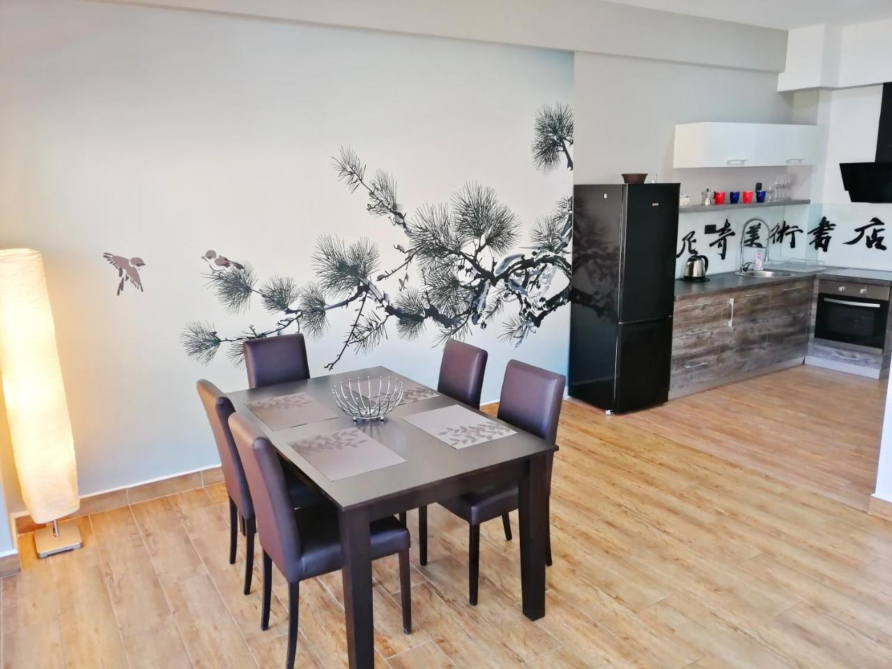 Sea Breeze Lux Apartments Budva Extérieur photo